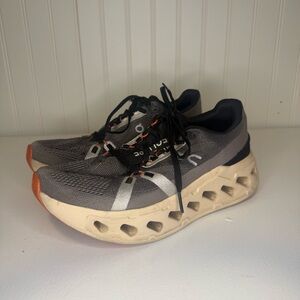 ON Running Brand Cloud Cloudeclipse Black/Orange Women's Shoes size 9.5